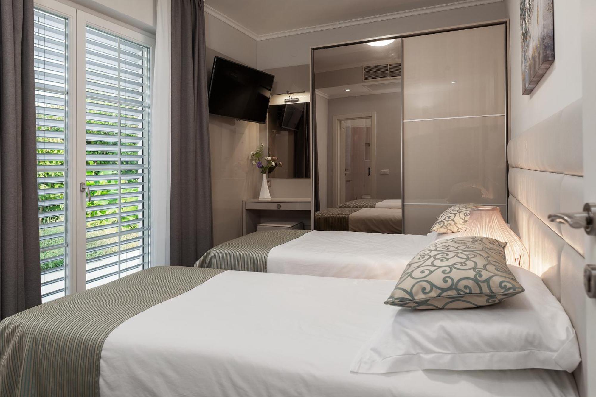 Luxury Rooms Vila Carissa 马林斯卡 客房 照片