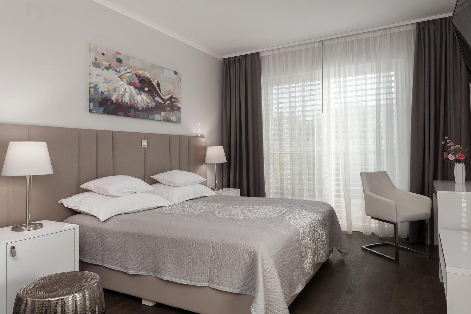 Luxury Rooms Vila Carissa 马林斯卡 外观 照片