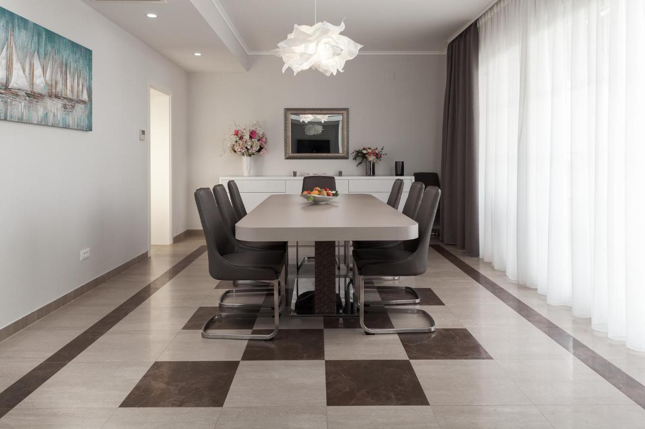 Luxury Rooms Vila Carissa 马林斯卡 外观 照片