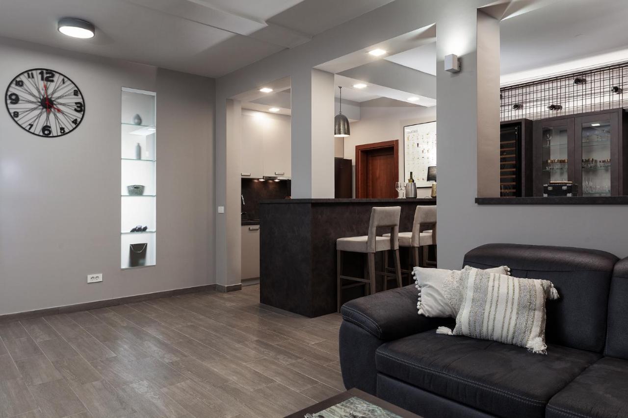 Luxury Rooms Vila Carissa 马林斯卡 外观 照片